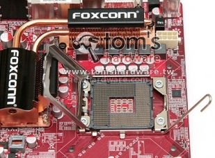 Foxconn Reinassance: X58 si rivela 2