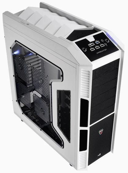 aerocoolxpredatorwhiteedition01