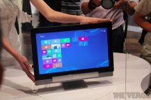 ASUS presenta transformer aio, all-in-one da 18.4 pollici con dual boot windows 8-android