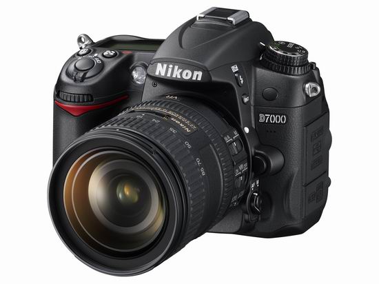 Nikon D7000 click per ingrandire