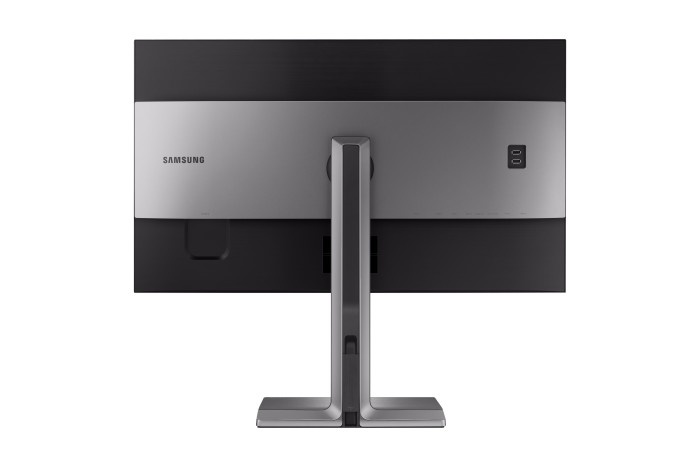 Samsung introduce il monitor uhd ud970