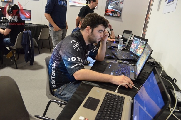 H48TOMS la spezia comics & games