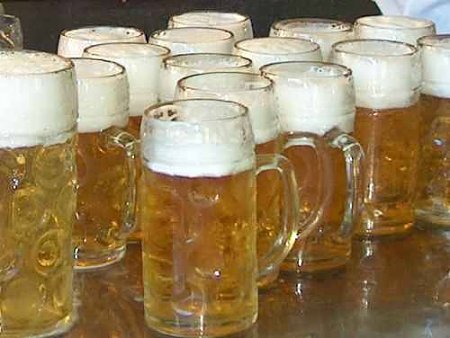 Clicca sull'immagine per ingrandirla

Nome:   boccali-di-birra.jpg
Visite: 210
Dimensione:   24.4 KB
ID: 11304
