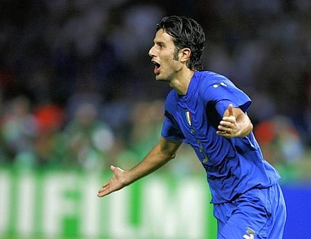 Clicca sull'immagine per ingrandirla

Nome:   Fabio Grosso.jpg
Visite: 1671
Dimensione:   25.6 KB
ID: 3365