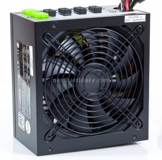 NesteQ E²CS Power Plus 700W 3. Visto da vicino 5