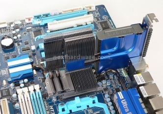 Gigabyte GA-890FXA-UD7 e GA-890GPA-UD3H 4. Gigabyte GA-890FXA-UD7 & Hybrid Silent-Pipe 2 4