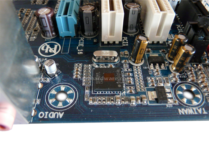 Gigabyte GA-Q35M-S2: micro ATX con socket 775 3- Intel Q35 Express: caratteristiche e funzionalità 4