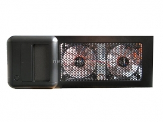 AeroCool PGS BX-500 : ideale per configurazioni multi VGA 3. Visto da vicino - Esterno II: 1