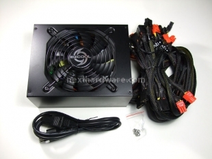 EzCool PS-07 Unlimited 1. Box & Specifiche Tecniche 10