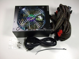 EzCool PS-07 Unlimited 1. Box & Specifiche Tecniche 9