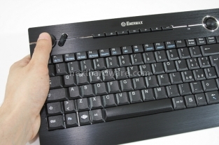 Enermax Aurora Micro wireless 4.Ergonomia e Design 5