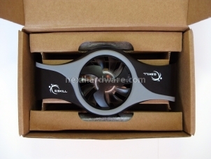 G.Skill F3-17600CL7D-4GBPIS : DDR-3 a 2200MHz 2. Presentazione delle memorie 2