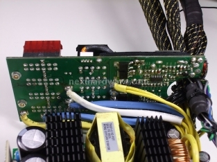 Enermax Revolution 85+ 1050w 3. Interno: Componentistica & Layout 7