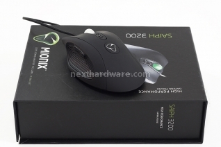 Mionix Mouse Saiph 3200 e Mouse pad Alioth 400 3.Visto da vicino 1