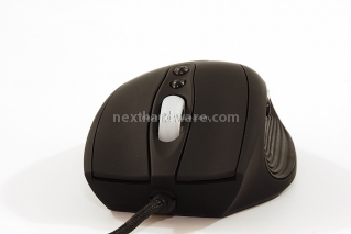 Mionix Mouse Saiph 3200 e Mouse pad Alioth 400 3.Visto da vicino 7