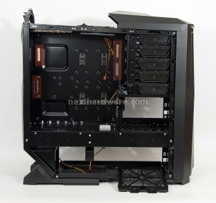 SilverStone Raven RV01 - Anteprima Italiana 9.Montaggio componenti 3