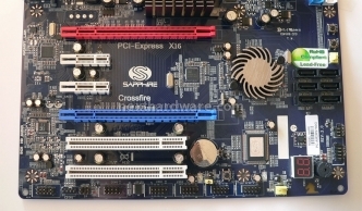 AMD Phenom II X4 810 e Sapphire 790GX 3. Sapphire 790GX - La scheda 4