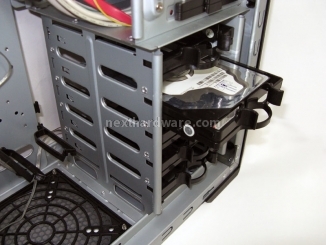 AeroCool PGS BX-500 : ideale per configurazioni multi VGA 5. Visto da vicino - Interno II: 5