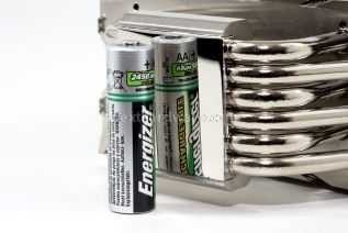 Arrow - Venomous X - NPH-105 - Propeller 120 testa a testa ... 7.Visto da vicino - Thermalright Venomous  X 7