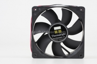 Arrow - Venomous X - NPH-105 - Propeller 120 testa a testa ... 7.Visto da vicino - Thermalright Venomous  X 8
