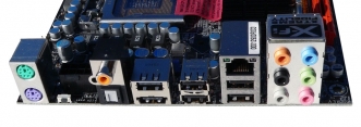 Mini ITX RoundUP DFI, Zotac, Sapphire 1. DFI MI P55-T36 5