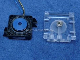 Alphacool DDC Top & Reservoir 2. Procedure di montaggio 1