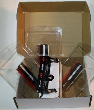 CORSAIR  DOMINATOR GT TR3X6G1866C7GTF 1.Specifiche e packaging 3
