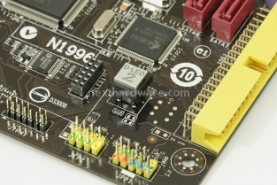 MSI X58 Platinum 4.Close up 4