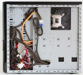 TC-Pc Play N-450-i5 670 - Zotac Geforce GTS 450 AMP! 3. Componenti Interni 5