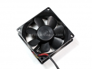 Antec High Current Pro 1200W : Anteprima Italiana 7. Interno: Dissipatori & Ventole 3