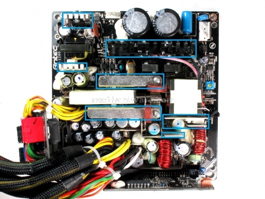 Antec High Current Pro 1200W : Anteprima Italiana 7. Interno: Dissipatori & Ventole 2