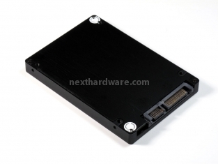 Corsair Force F120 & Overprovisioning 1. SSD & Box 8