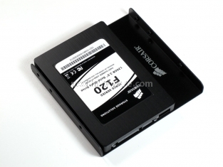 Corsair Force F120 & Overprovisioning 1. SSD & Box 6