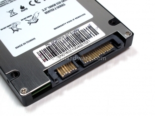 OCZ Vertex 2 100GB 2. SSD visto da vicino 6