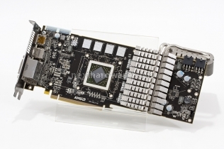 Thermalright Spitfire & VRM-R5 5.Montaggio - Ati 5870 4