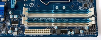 Gigabyte GA-H55-UD3H 2. La mainboard 5