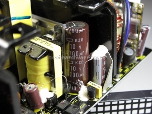 Antec TruePower 750w 3. Interno: Componentistica & Layout 13