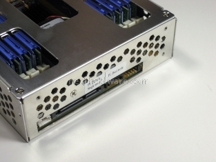 Acard ANS-9010 DDR2 RamDisk 2. Visto da Vicino 5