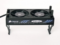 Corsair AirFlow Pro & Dominator DHX+: Memorie sempre sotto controllo 4. Corsair AirFlow Pro montaggio 9