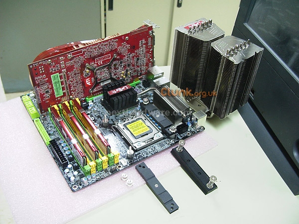 DFI CPU cooler 3