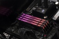 Le nuove memorie sfruttano la tecnologia IR per sincronizzare l'illuminazione LED.