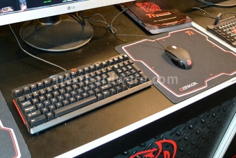 CeBIT 2011, live coverage! 6. Thermaltake e Luxa2 12
