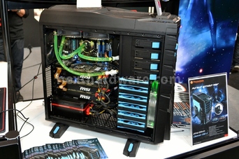 CeBIT 2011, live coverage! 6. Thermaltake e Luxa2 9