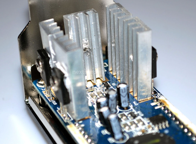 Aerocool X-Vision 2. Visto da vicino 3