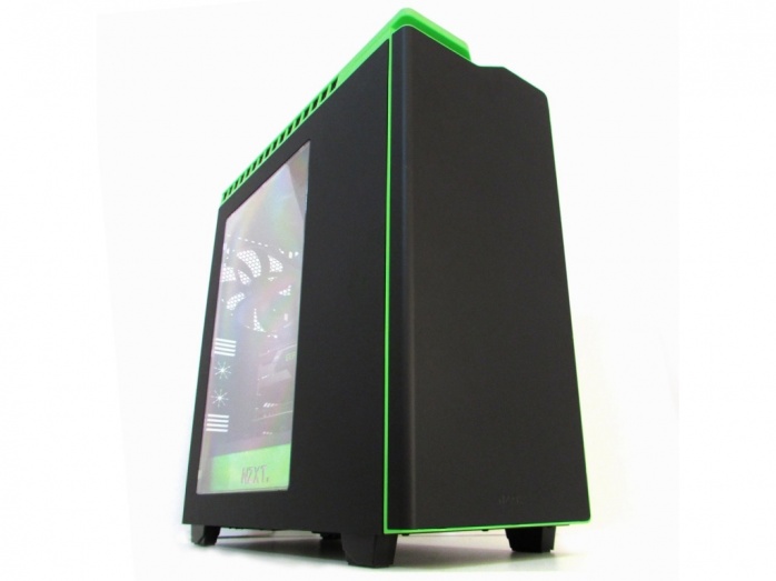 NVIDIA GeForce GTX BATTLEBOX 1. Esterno e componenti interni 1