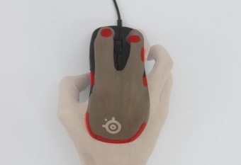 Come scegliere un buon mouse da gioco 9. Le prese: Palm, Claw e Fingertip 4