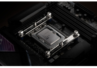 Contatto migliorato sul punto più critico della CPU e temperature ulteriormente ridotte sia sul modello standard che su quello HBC.