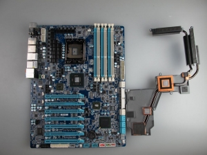 Prime foto della Gigabyte GA-X58A-UD9 3