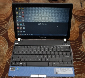 Gateway presenta i netbook della serie  LT32 basati su AMD 1