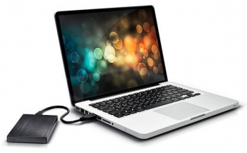 LaCie presenta due unità esterne USB 3.0 3